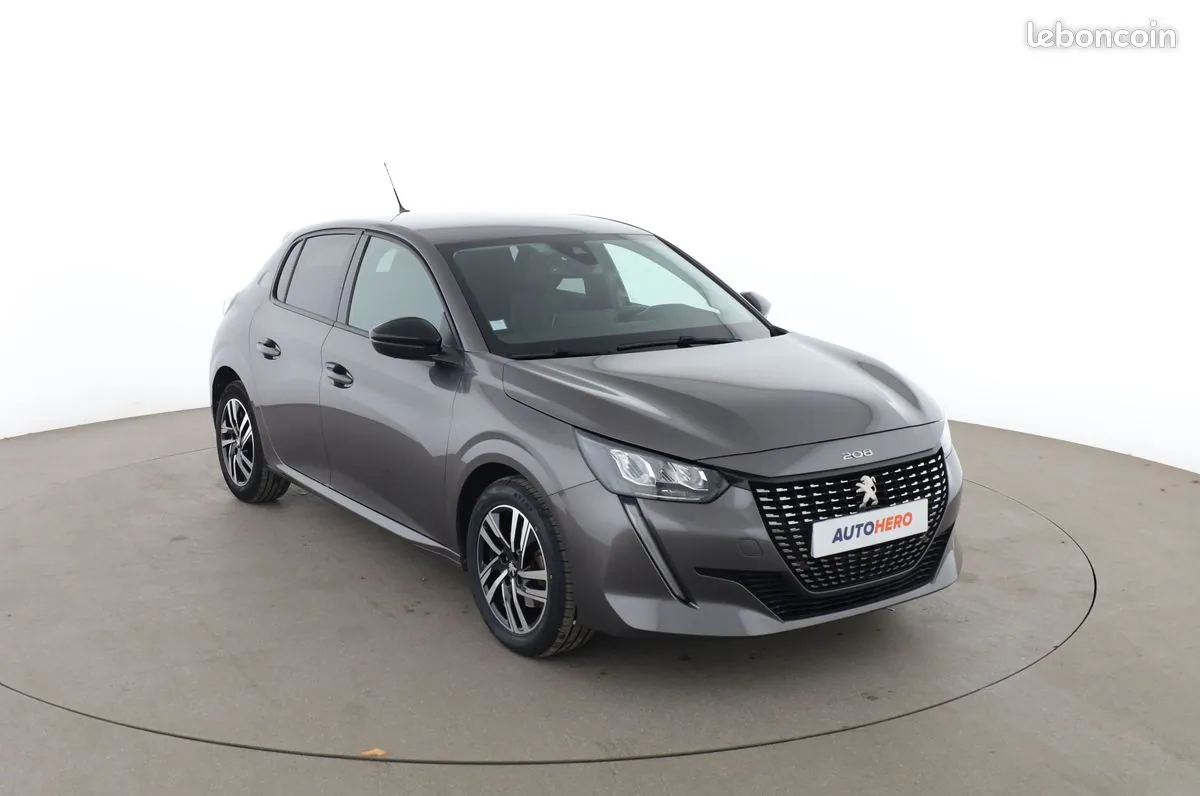 Peugeot 208 2022 photo 4