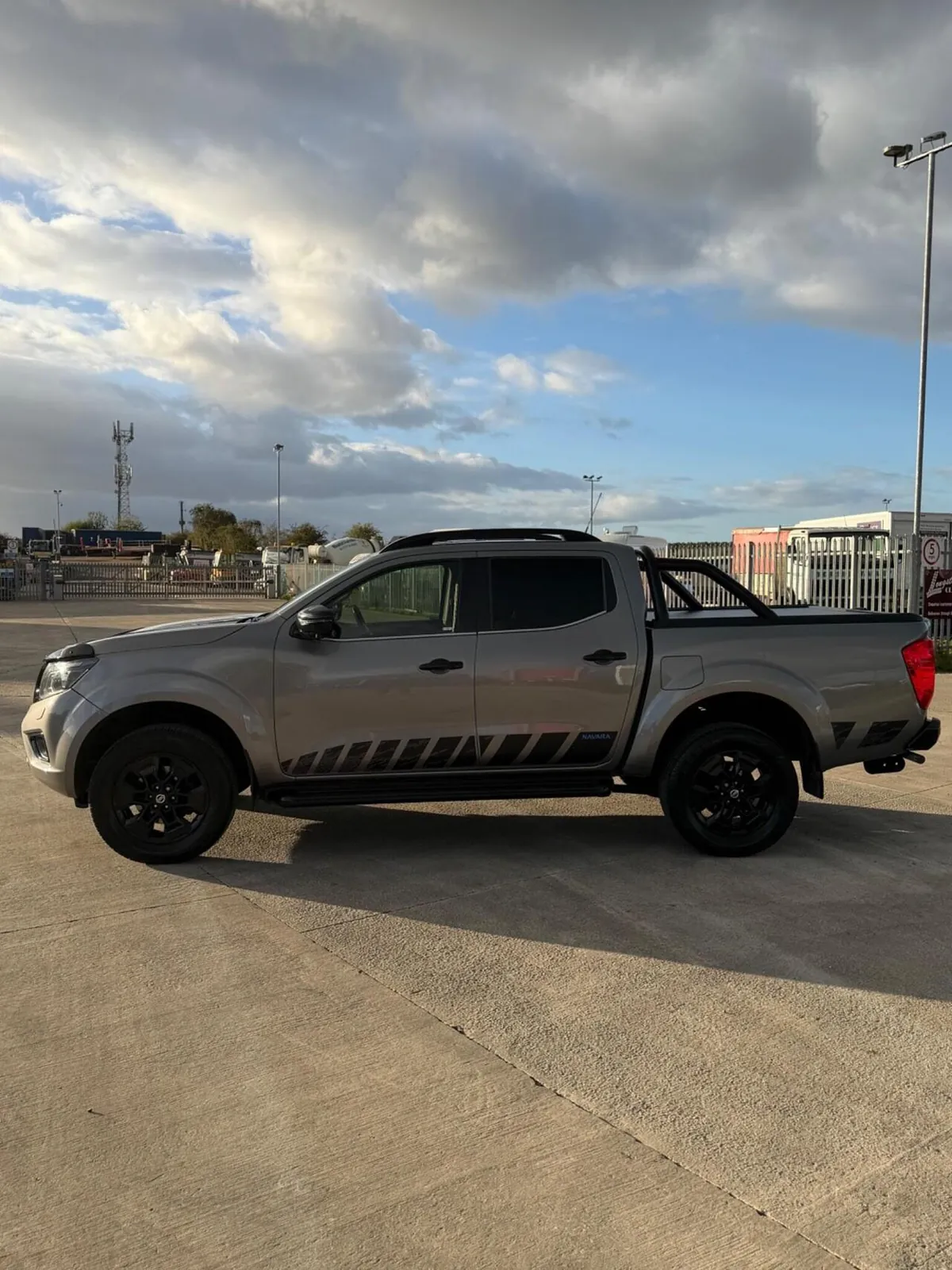 Nissan Navara 2021 photo 5