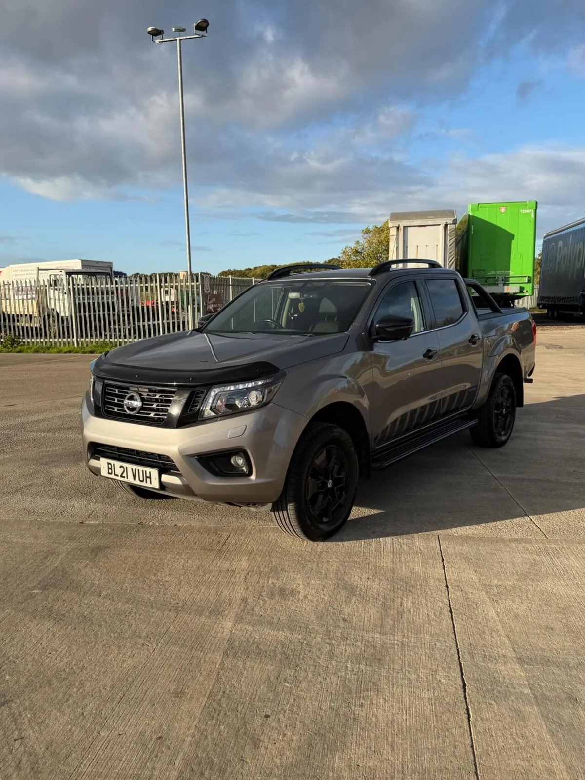 Nissan Navara 2021 photo 4