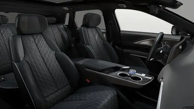 Cadillac Lyriq 2027 photo 5