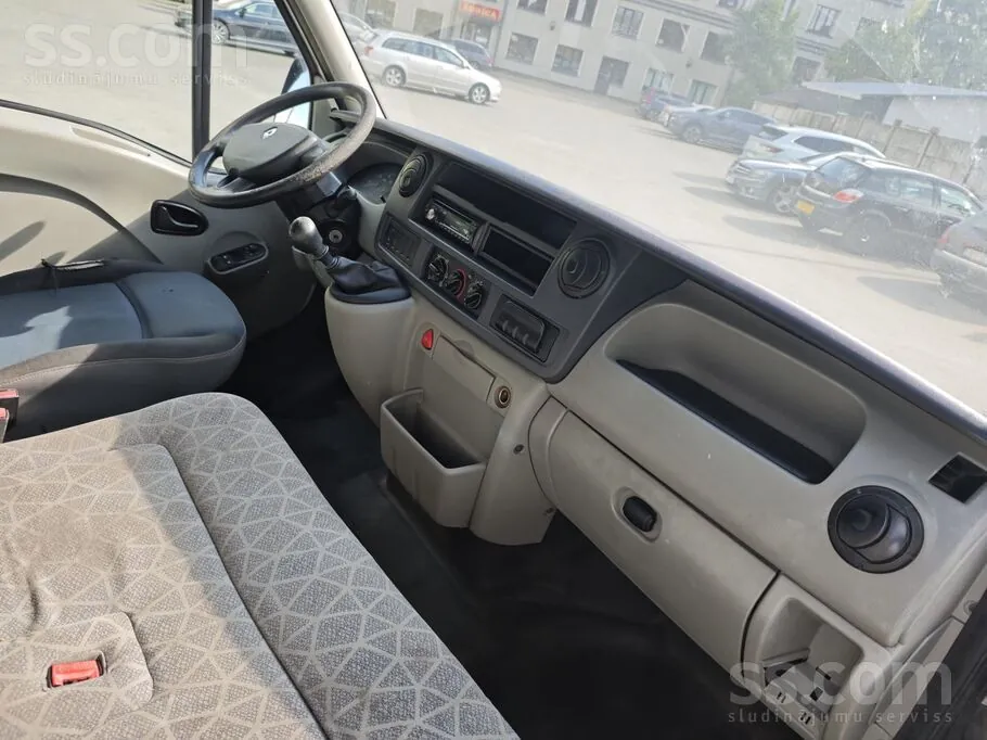 Renault Master 2008 photo 2