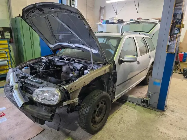 Volkswagen Golf 4