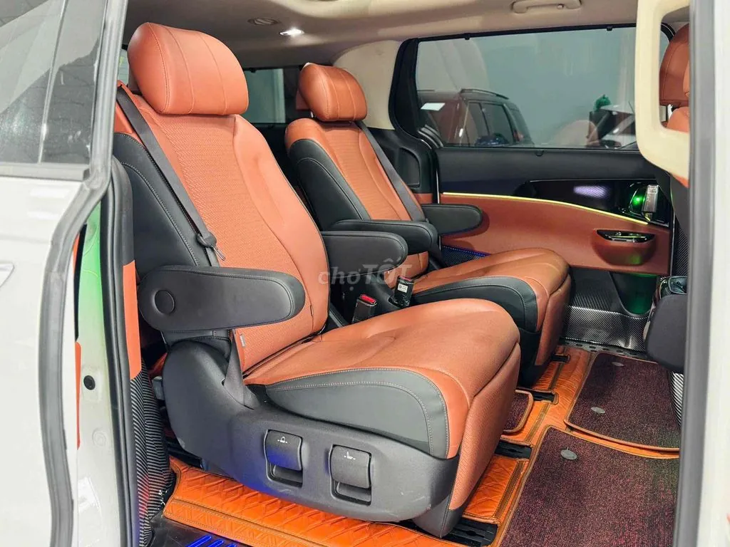 Kia Carnival 2023 photo 5