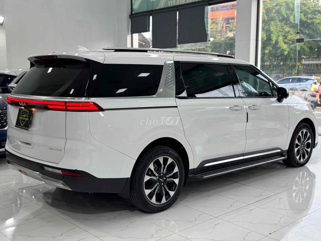 Kia Carnival 2023 photo 3