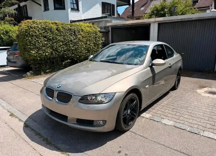 BMW 325I