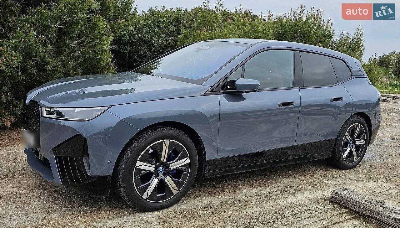 BMW Ix 2023 photo 3