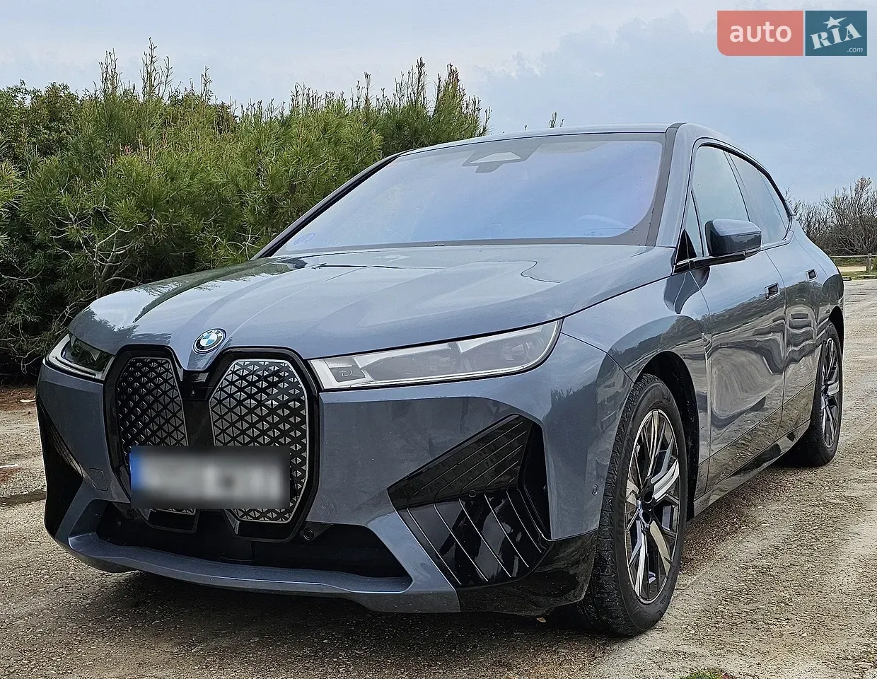 BMW Ix 2023 photo 2