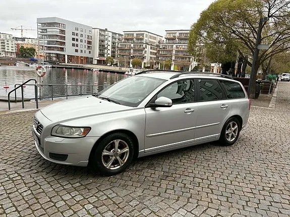 Volvo V50 2011 photo 3