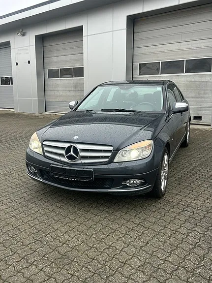 Mercedes-Benz C200 D 2008 photo 2