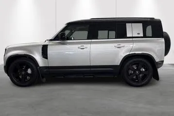 Land Rover Defender 2021 photo 3