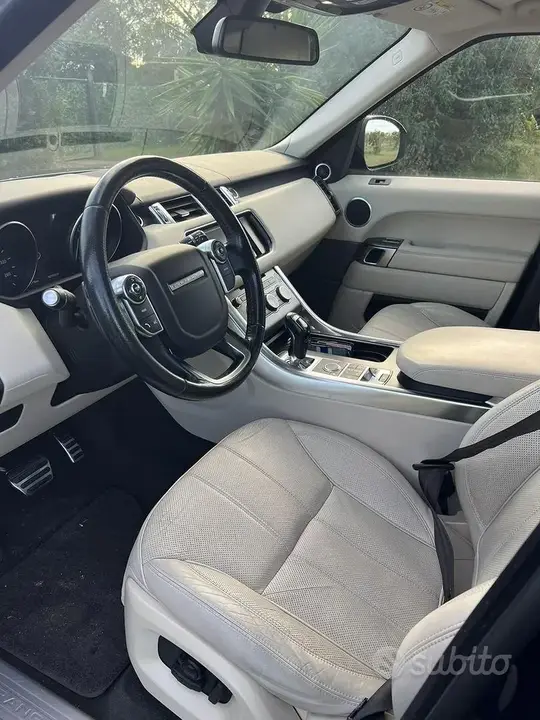 Land Rover Range Rover Sport 2016 photo 5