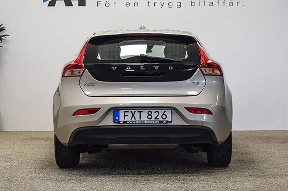 Volvo V40 2017 photo 5