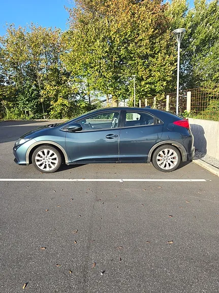 Honda Civic 2012 photo 4