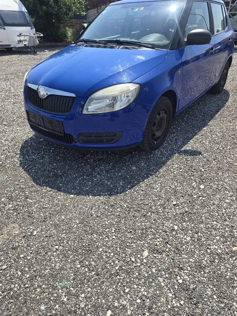 Skoda Fabia 2007 photo 3