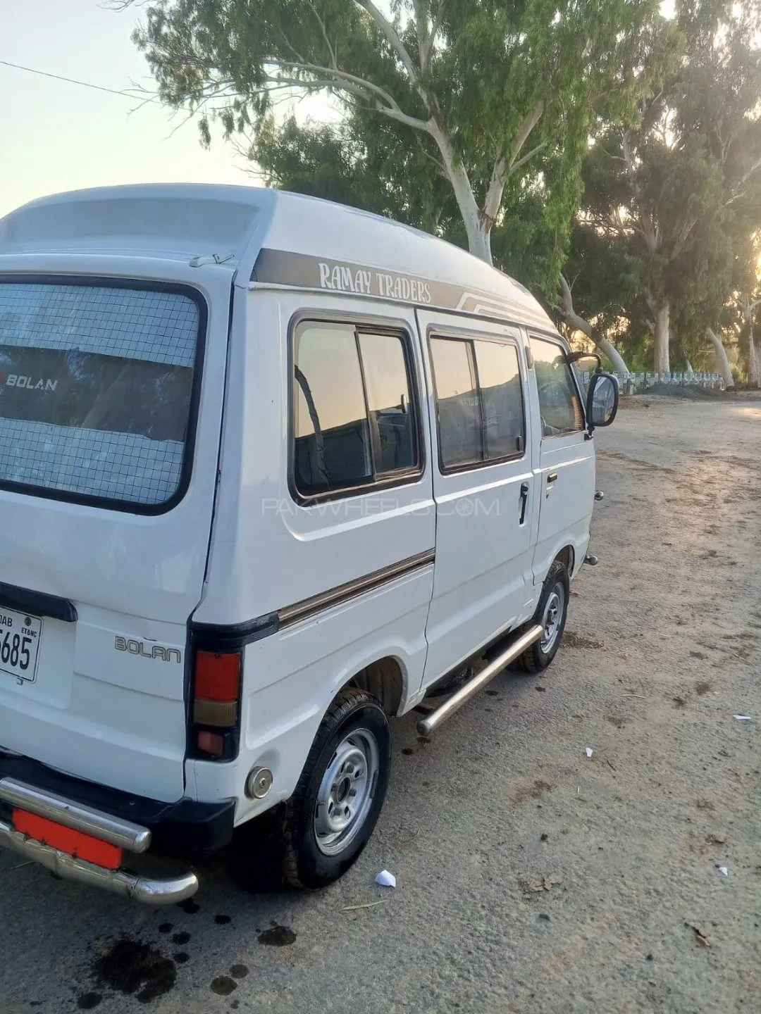 Suzuki Bolan