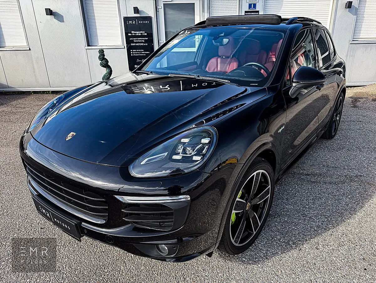Porsche Cayenne 2016 photo 3