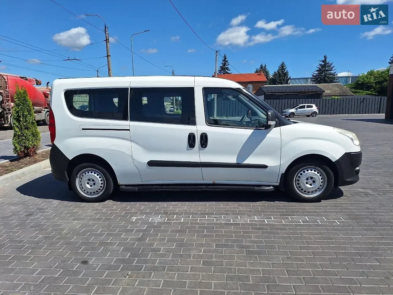 Fiat Doblo 2013 photo 3