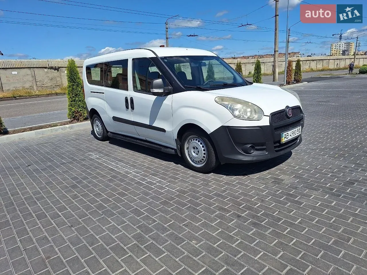 Fiat Doblo 2013 photo 2