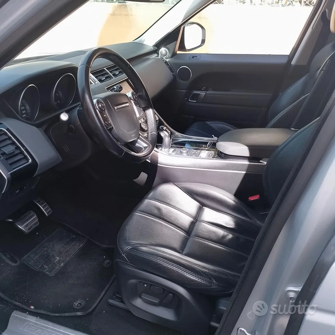 Land Rover Range Rover Sport 2013 photo 5
