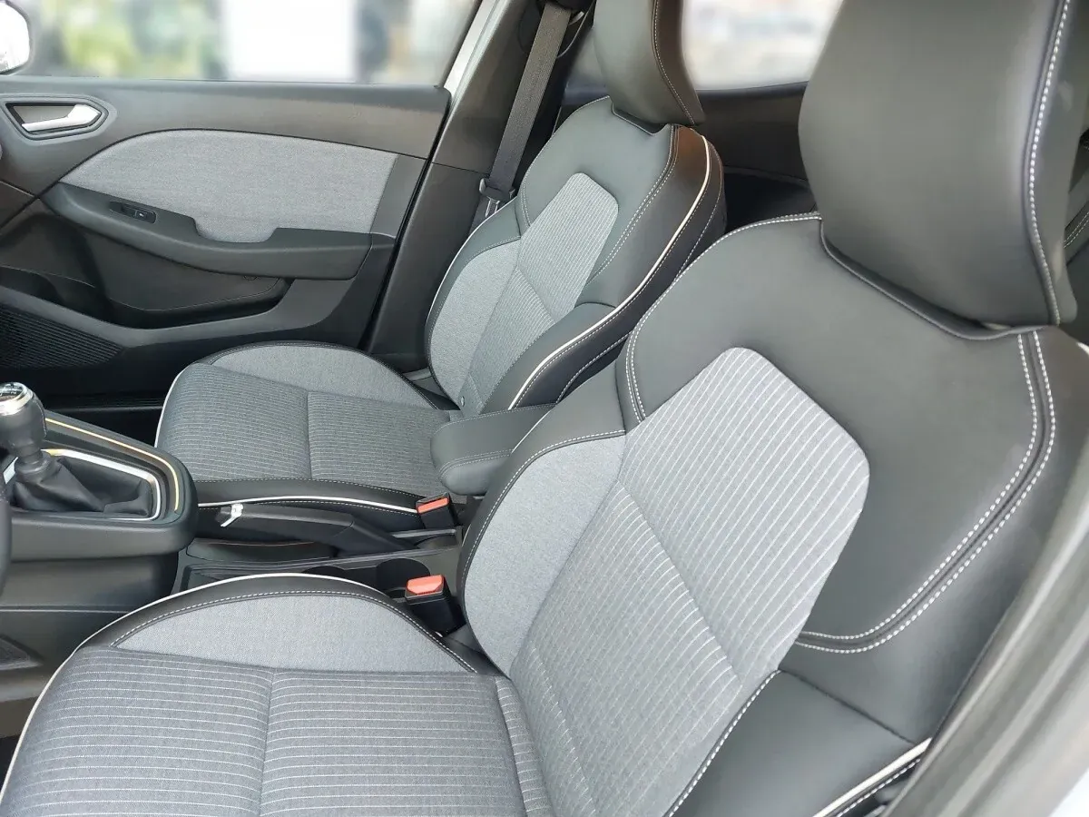 Renault Clio 2025 photo 5