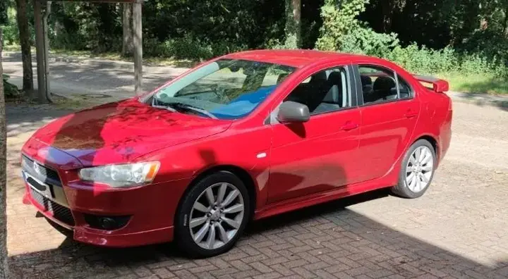 Mitsubishi Lancer