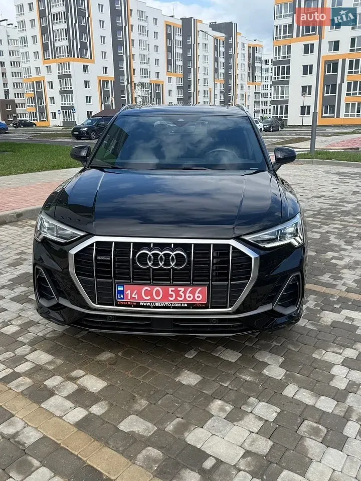 Audi Q3