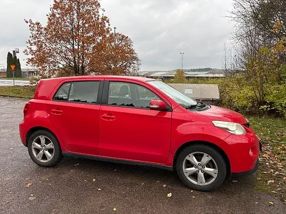 Toyota Urban Cruiser 2009 photo 2