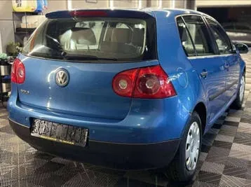 Volkswagen Golf 2004 photo 3
