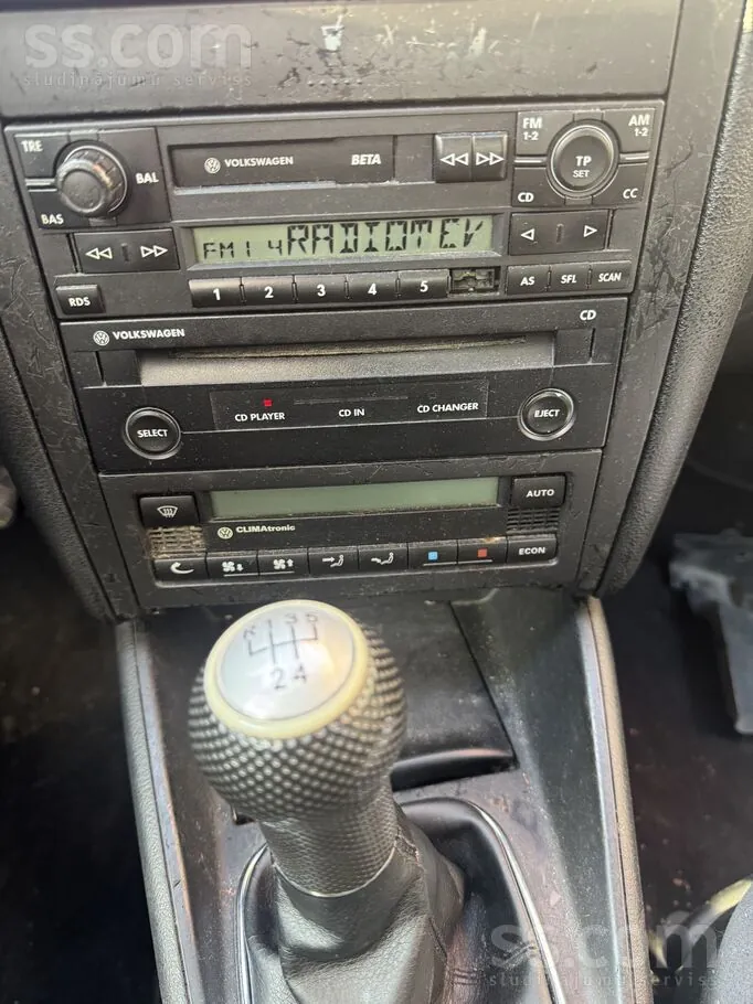 Volkswagen Golf 4 2000 photo 5