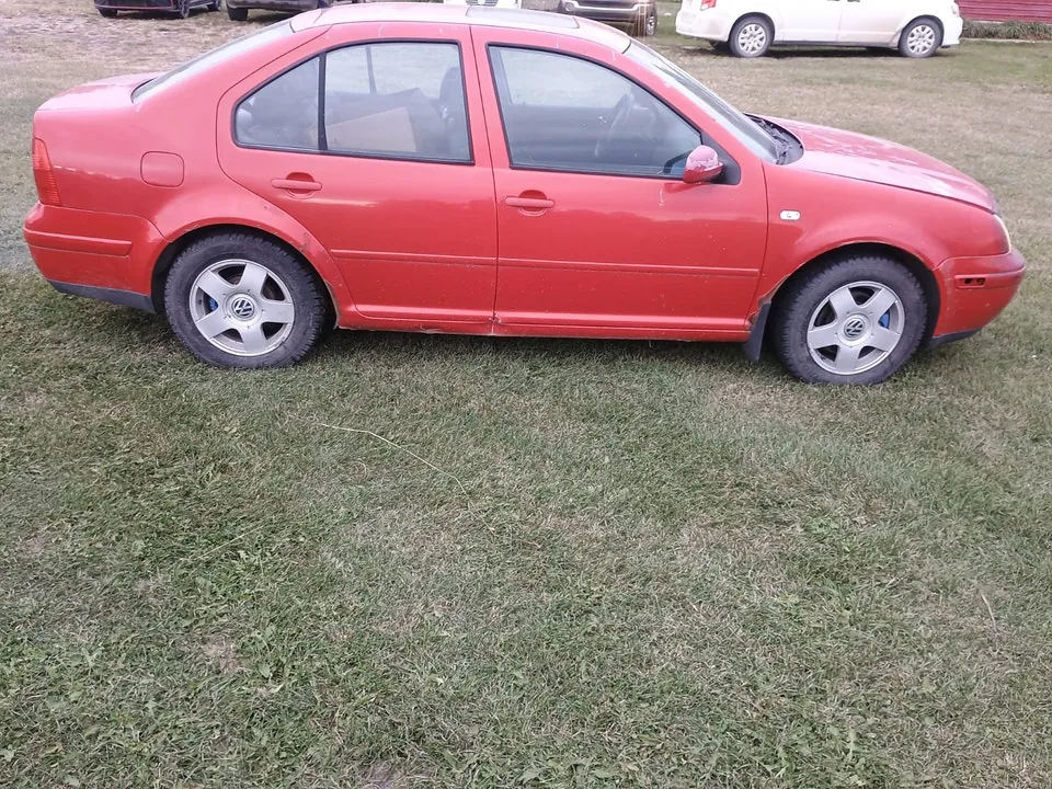 Volkswagen Jetta 2002 photo 2