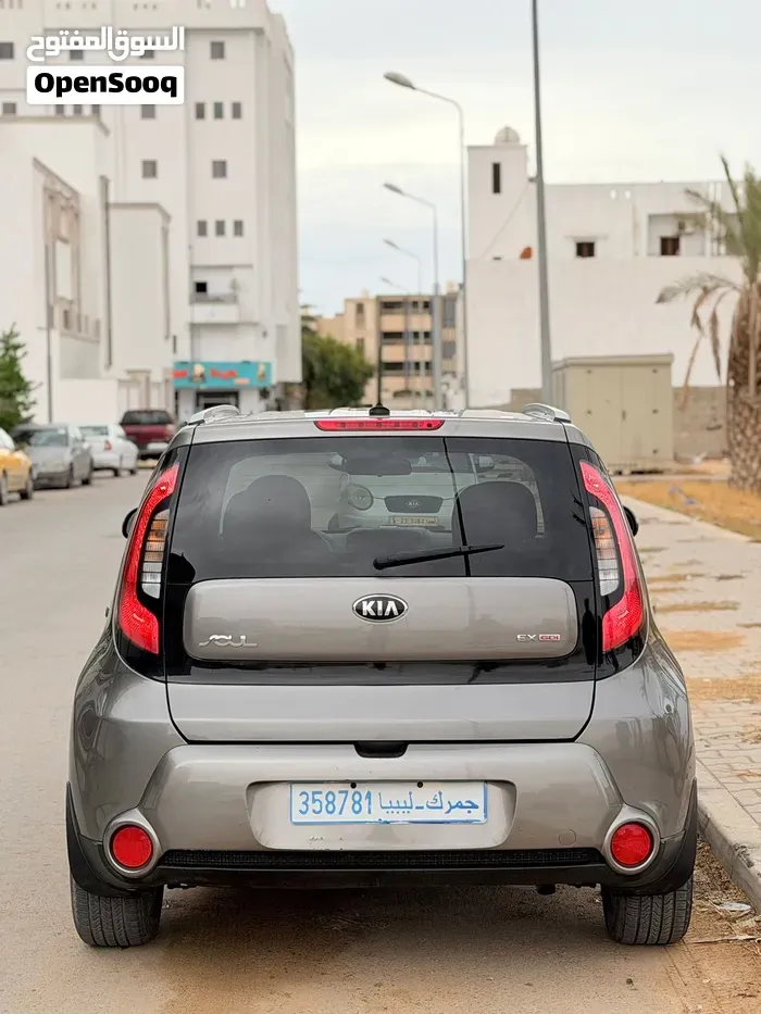 Kia Soul 2015 photo 4