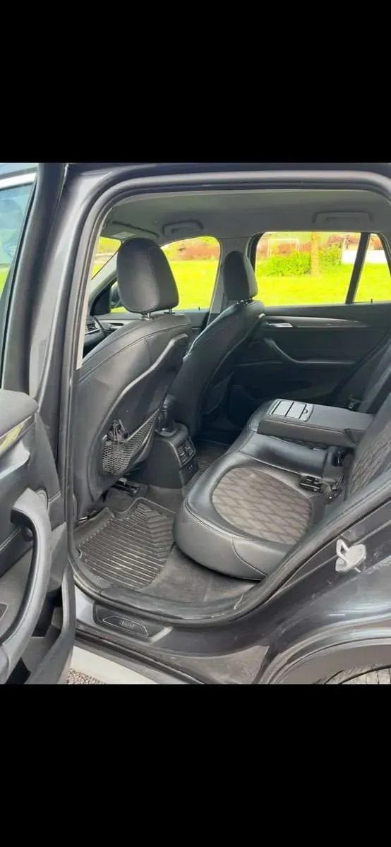BMW X1 2018 photo 3