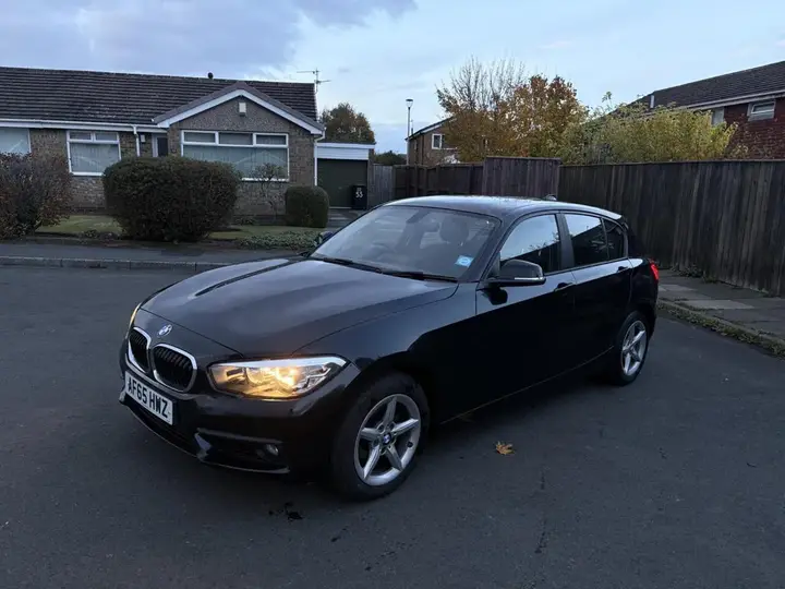 BMW 1 Series 2015 photo 2