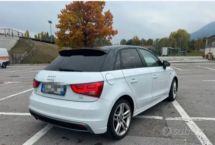 Audi A1 2015 photo 3