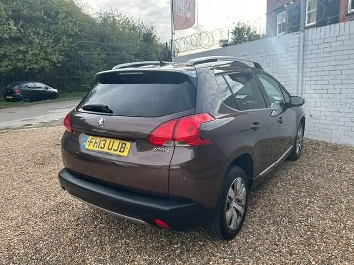 Peugeot 2008 2013 photo 4