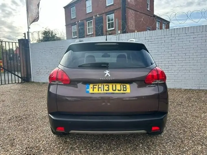 Peugeot 2008 2013 photo 5