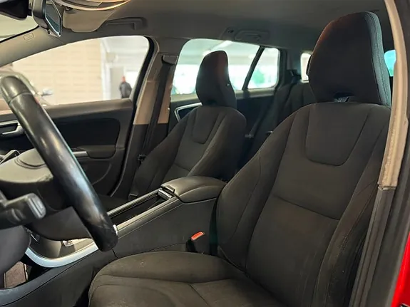 Volvo V60 2012 photo 5