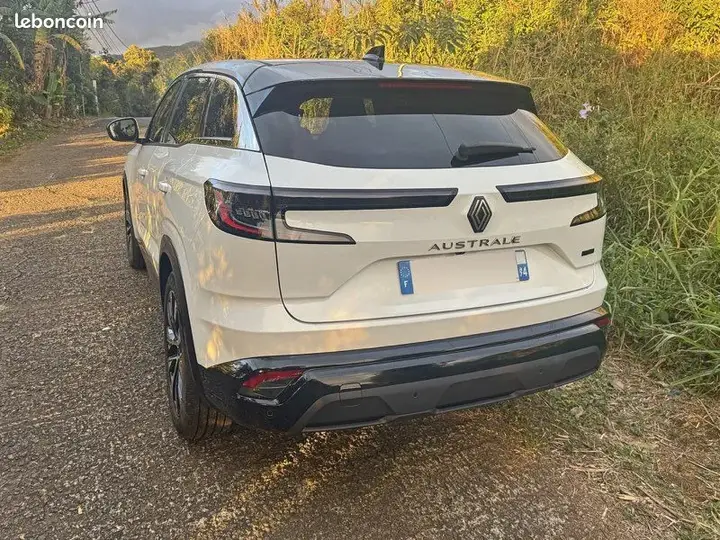 Renault Austral 2025 photo 2
