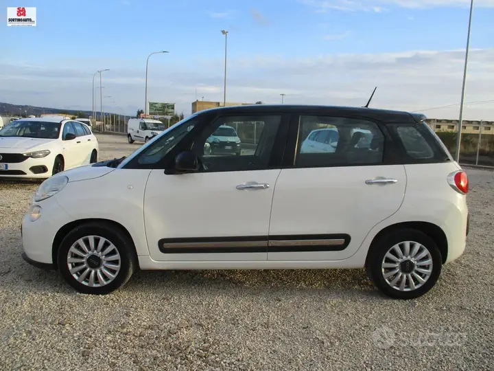Fiat 500L 2015 photo 3