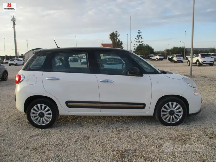 Fiat 500L 2015 photo 4