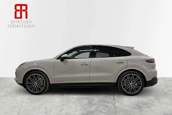 Porsche Cayenne 2021 photo 2