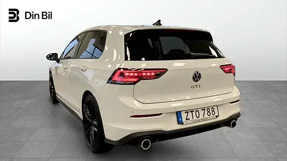 Volkswagen Golf I 2026 photo 3