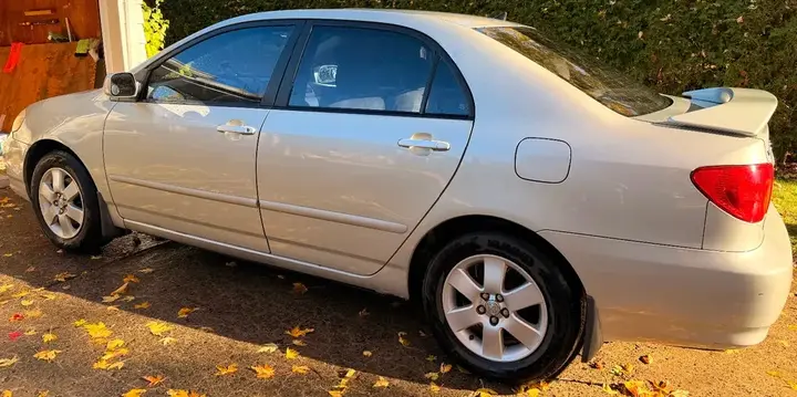 Toyota Corolla 2004 photo 4