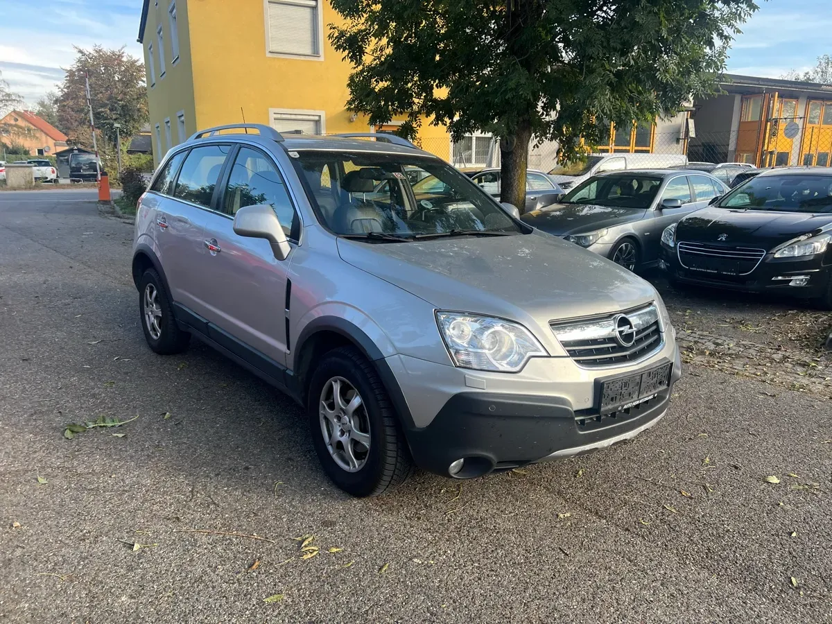 Opel Antara 2007 photo 2