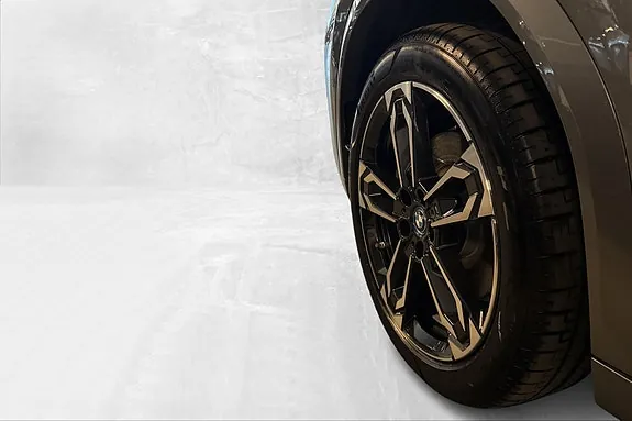 BMW Ix2 2025 photo 3