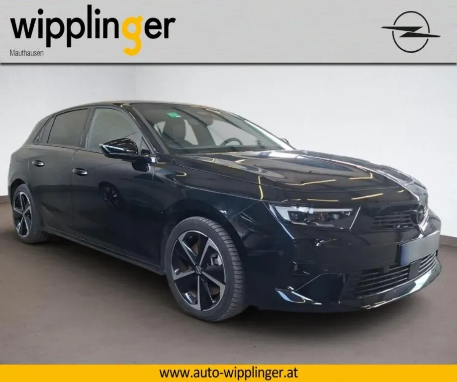 Opel Astra 2024 photo 3