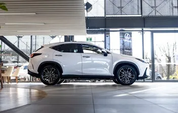 Lexus Nx 450H+ 2026 photo 3