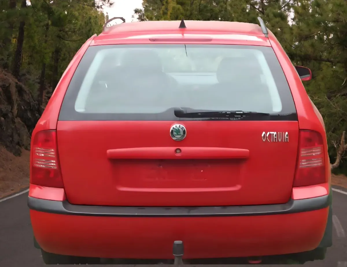 Skoda Octavia 2005 photo 2