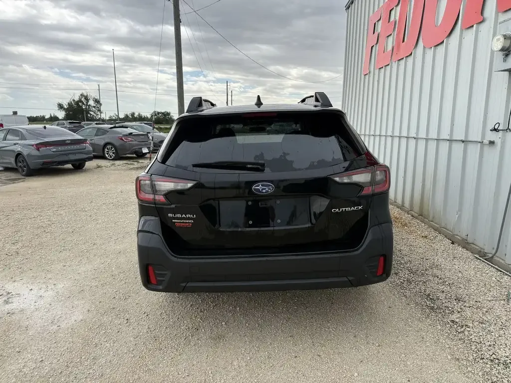 Subaru Outback 2022 photo 3
