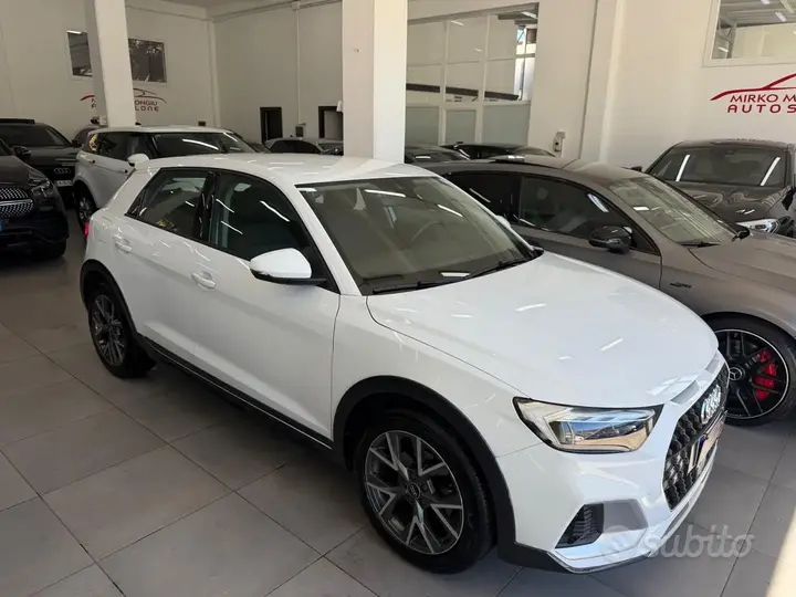 Audi A1 2023 photo 3